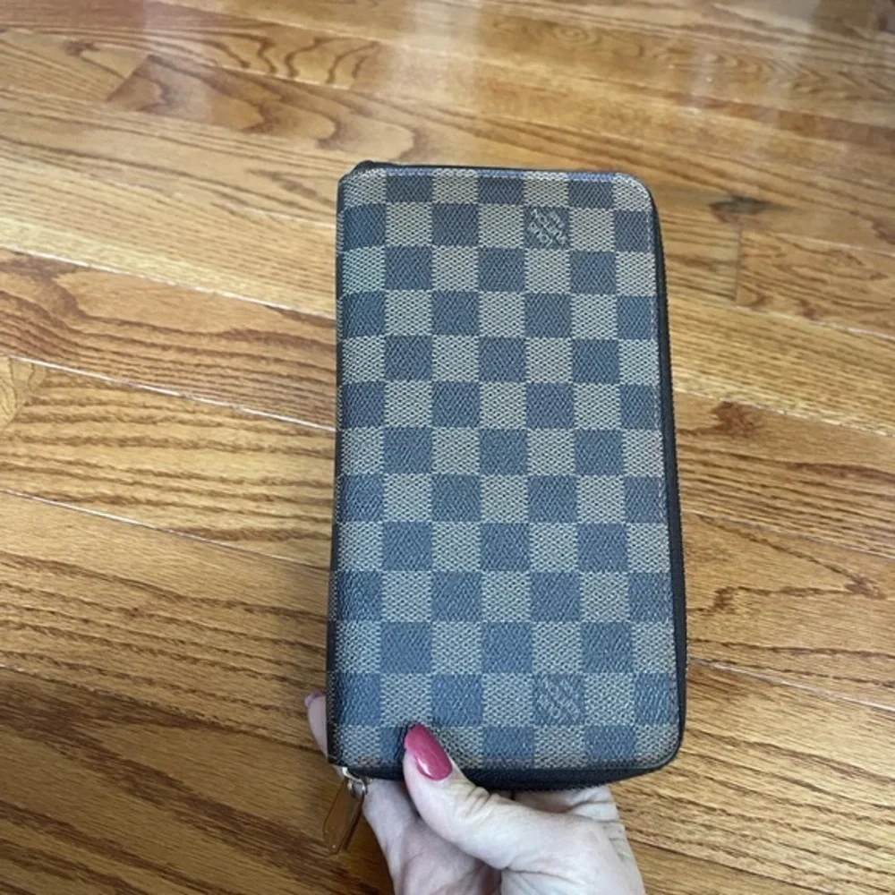Louis Vuitton LV Long Wallet Zippy‎ Organizer Brown Damier